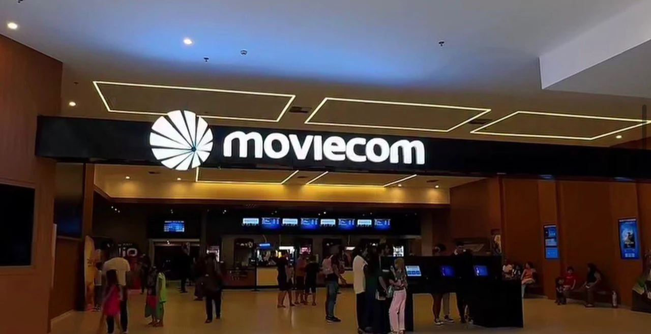 Moviecom — Foyer — Castanheira Shopping · Belém, PA. Foto 1 de 3 do projeto executado pela GEO Engenharia.